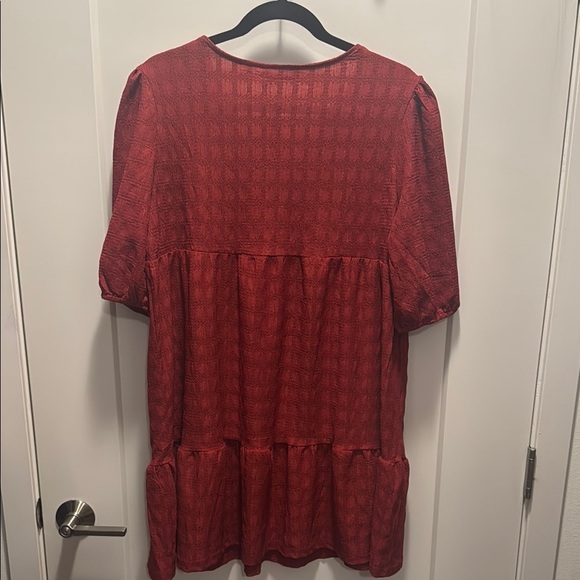 🆕 Elegant Maroon Dress with Lace Detail. L. NWT!!💥💥 - Picture 4 of 4